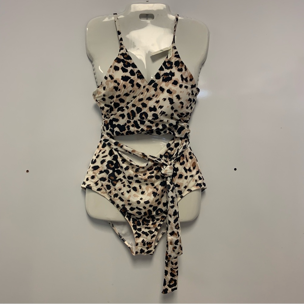 NWT Arie Swimsuit (Long)